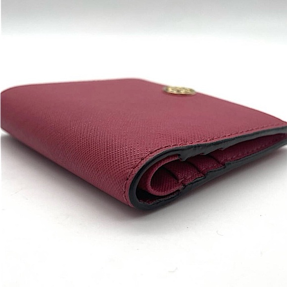 Tory Burch Bi-fold Wallet - Picture 5 of 9